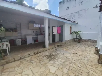 Casa com 6 Quartos à venda, 250m² no Cirurgia, Aracaju