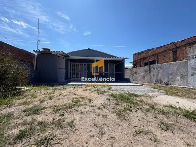 Casa com 4 Quartos à venda, 136m² no Inajá, Matinhos