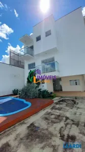 Sobrado com 3 Quartos à venda, 374m² no Jardim Europa, Poços de Caldas