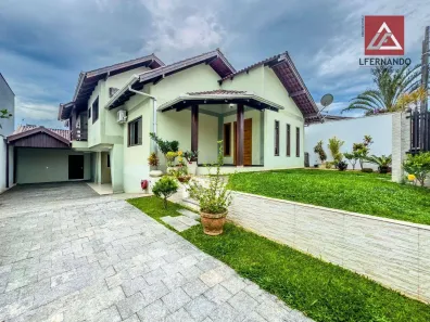 Casa com 4 Quartos à venda, 330m² no Escola Agrícola, Blumenau