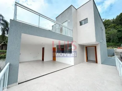 Casa com 3 Quartos para venda ou aluguel, 200m² no Mata Paca, Niterói