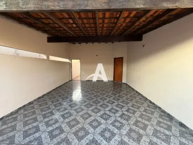 Casa com 3 Quartos para alugar, 100m² no Alto Umuarama, Uberlândia