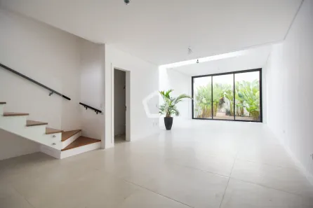 Casa com 6 Quartos à venda, 216m² no Paraíso, São Paulo