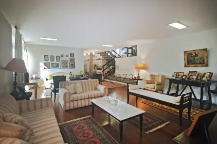 Casa com 4 Quartos à venda, 381m² no Jardim Everest, São Paulo