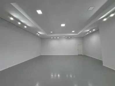 Ponto Comercial para alugar, 100m² no Jardim Vitória, Embu das Artes
