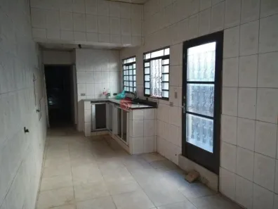 Lote/Terreno à venda, 340m² no Vila Bertioga, São Paulo