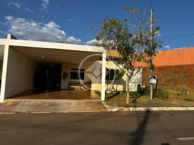 Casa de Condomínio com 3 Quartos à venda, 130m² no Jardim Guanabara II, Goiânia