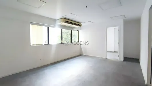 Sala Comercial para alugar, 67m² no Itaim Bibi, São Paulo