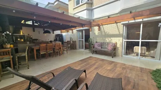 Casa de Condomínio com 4 Quartos à venda, 224m² no Campo Belo, São Paulo