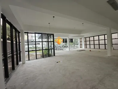 Ponto Comercial para alugar, 825m² no Cabral, Curitiba