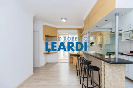 Apartamento com 2 Quartos à venda, 52m² no Vila Olímpia, São Paulo