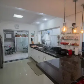 Sobrado com 3 Quartos à venda, 172m² no Parque São Domingos, São Paulo