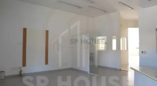 Prédio Comercial para alugar, 942m² no Santo Amaro, São Paulo