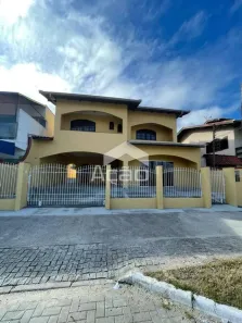 Imóvel Comercial com 4 Quartos para alugar, 300m² no São Vicente, Itajaí