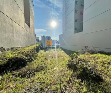 Lote/Terreno à venda, 405m² no Sanvitto, Caxias do Sul