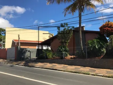 Imóvel Comercial com 3 Quartos para venda ou aluguel, 156m² no Jardim das Paineiras, Campinas