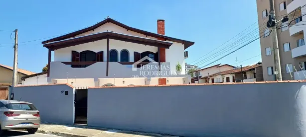 Casa com 4 Quartos à venda, 319m² no Vila Bourghese, Pindamonhangaba