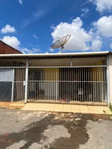Casa com 3 Quartos à venda, 135m² no Ceilândia Sul, Brasília