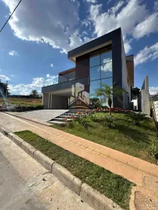 Casa de Condomínio com 4 Quartos à venda, 380m² no Nacional, Contagem