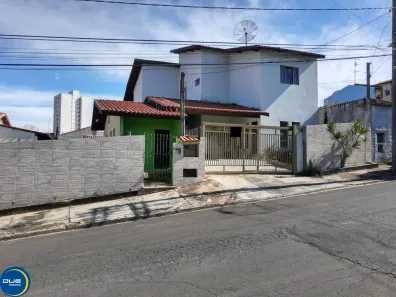 Sobrado com 3 Quartos à venda, 322m² no Jardim Primavera, Indaiatuba