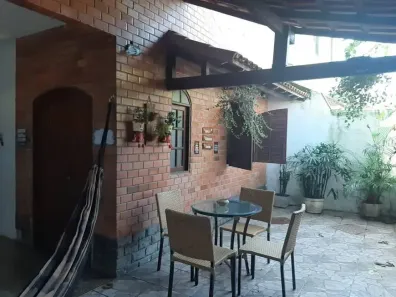 Casa de Condomínio com 3 Quartos para alugar, 172m² no Vargem Pequena, Rio de Janeiro
