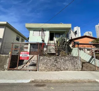 Casa com 3 Quartos para alugar, 115m² no Universitário, Caxias do Sul