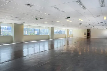Ponto Comercial para alugar, 457m² no Vila Cordeiro, São Paulo