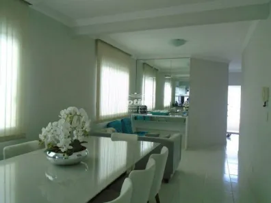 Casa com 4 Quartos à venda, 250m² no Marta Helena, Uberlândia