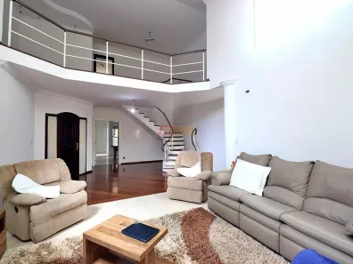 Casa com 4 Quartos para alugar, 500m² no Campestre, Santo André