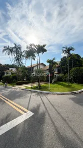 Casa de Condomínio com 5 Quartos à venda, 600m² no Jardim Florença, Goiânia