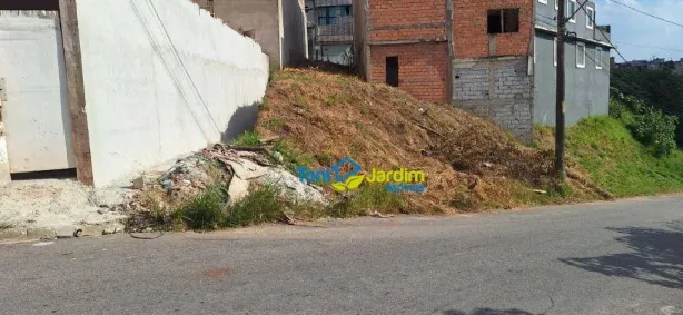 Lote/Terreno à venda, 102m² no Condomínio Maracanã, Santo André