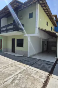 Casa de Condomínio com 2 Quartos para alugar, 72m² no Novo Horizonte, Macaé
