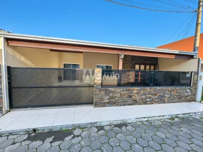Casa de Condomínio com 3 Quartos à venda, 85m² no Espinheiros, Itajaí