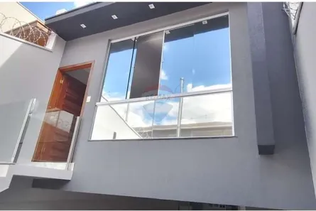 Casa com 3 Quartos à venda, 120m² no Castanheiras II, Governador Valadares