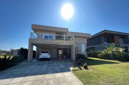 Casa de Condomínio com 6 Quartos à venda, 394m² no Capão da Canoa, Capão da Canoa