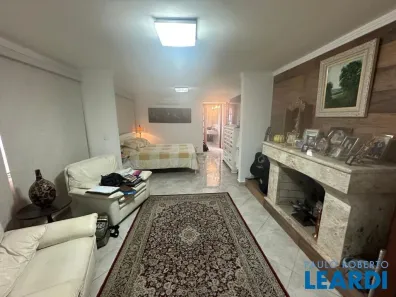 Sobrado com 3 Quartos para alugar, 650m² no Carandiru, São Paulo