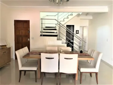 Casa de Condomínio com 3 Quartos à venda, 228m² no Jardim Londrina, São Paulo