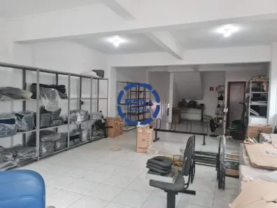Ponto Comercial à venda, 218m² no Encruzilhada, Santos