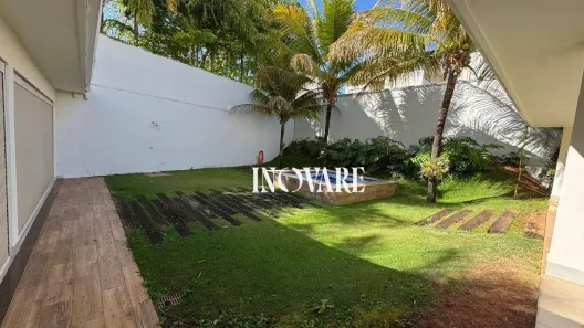 Casa de Condomínio com 3 Quartos para alugar, 270m² no Jardim Karaíba, Uberlândia