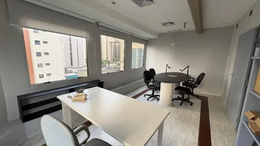 Sala Comercial para alugar, 100m² no Itaim Bibi, São Paulo