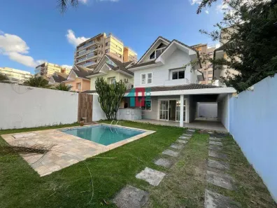 Casa de Condomínio com 4 Quartos à venda, 203m² no Recreio dos Bandeirantes, Rio de Janeiro