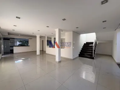 Casa com 4 Quartos para alugar, 184m² no Centro, Betim