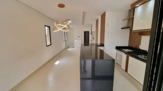 Casa de Condomínio com 4 Quartos à venda, 180m² no Suru, Santana de Parnaíba