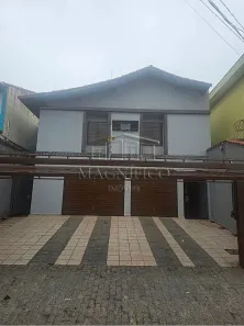 Casa com 5 Quartos para venda ou aluguel, 300m² no Vila Valparaíso, Santo André