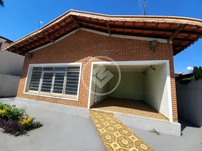 Casa com 2 Quartos para alugar, 130m² no Centro, Vinhedo