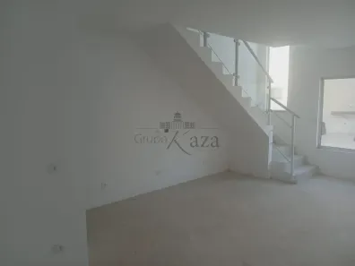 Casa de Condomínio com 2 Quartos à venda, 100m² no Cidade Jardim, Jacareí