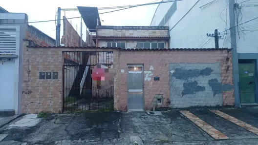 Casa de Condomínio com 3 Quartos à venda, 400m² no Inhaúma, Rio de Janeiro
