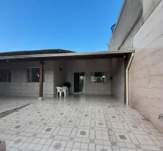 Casa com 4 Quartos à venda, 140m² no Centro, Balneário Camboriú