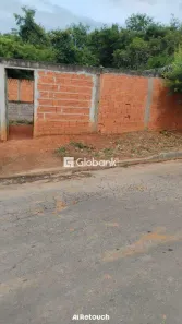Lote/Terreno à venda, 200m² no Santa Lúcia, Montes Claros