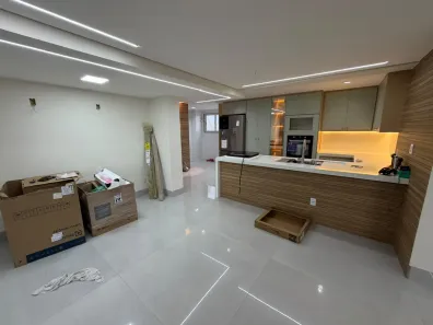 Apartamento com 4 Quartos para alugar, 270m² no Praia Campista, Macaé